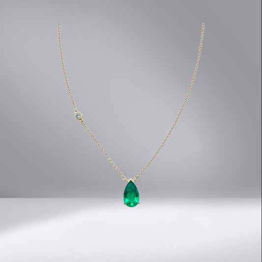 Emerald Solitaire Necklace