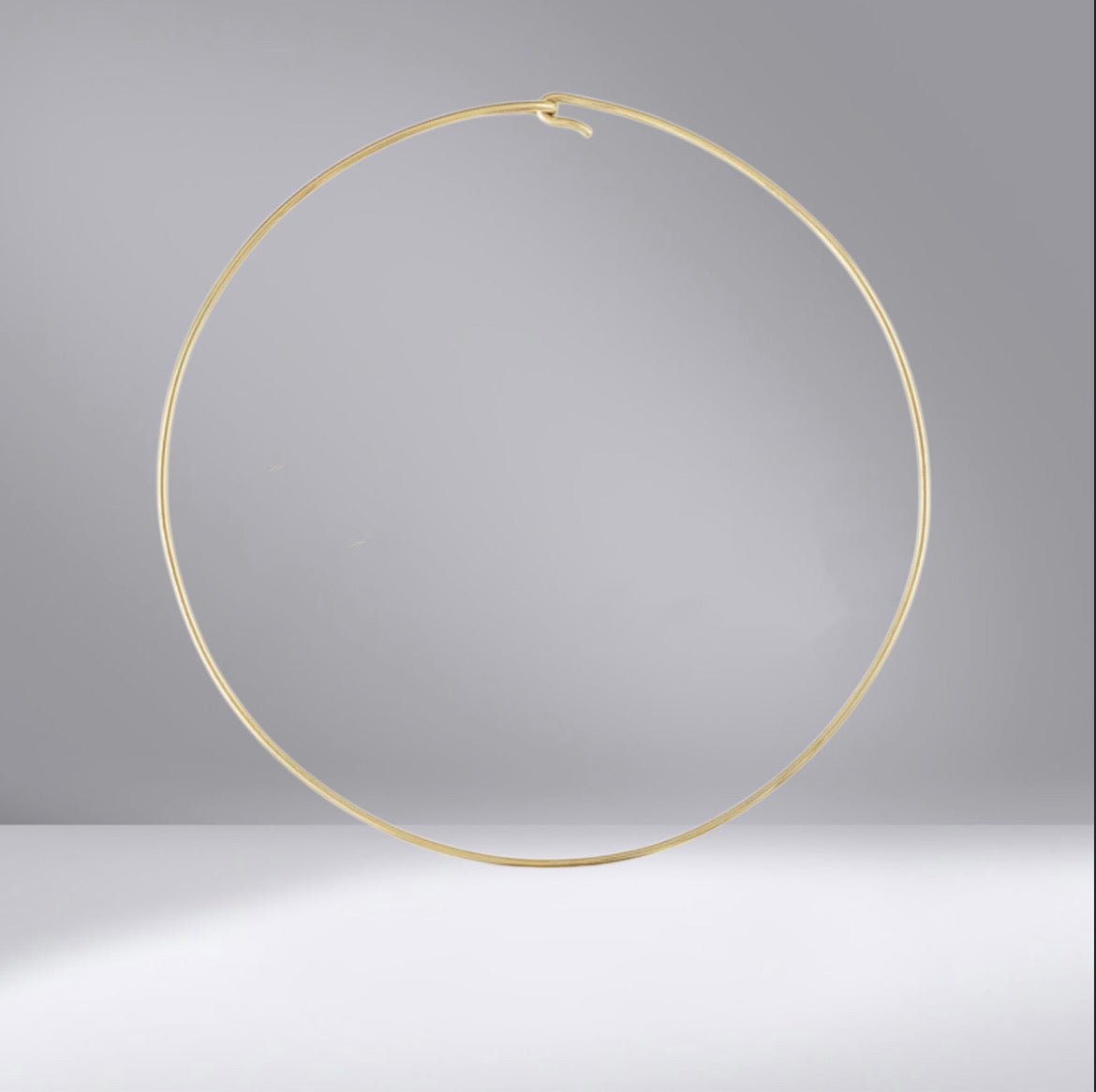 Lola Gold Wire Chocker