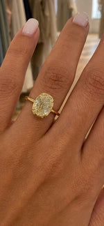 Oriana Ring