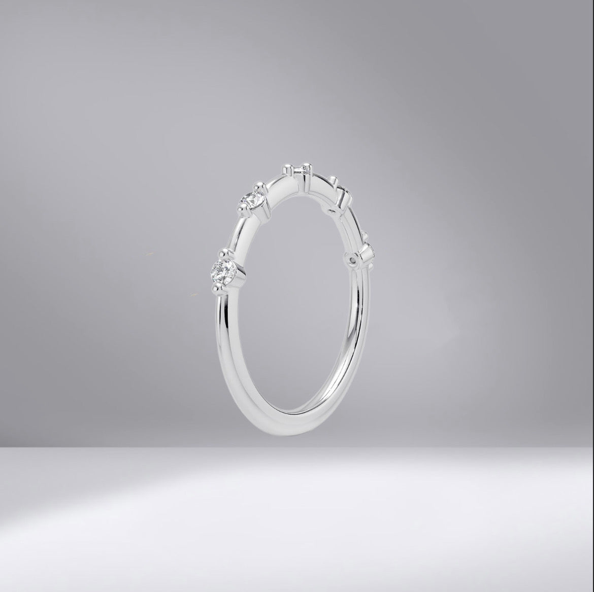 Myra Diamond Ring