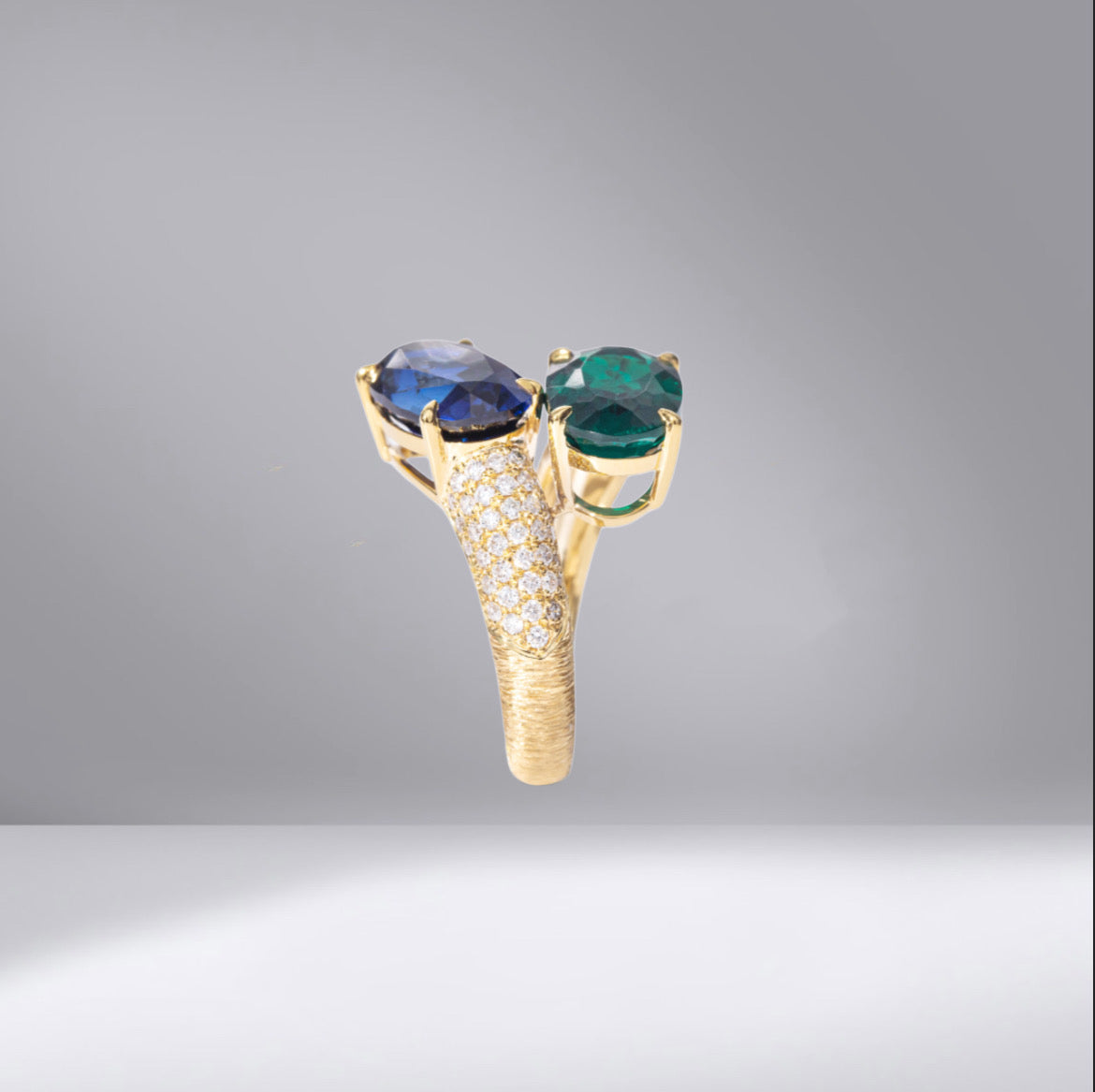 Emerald & Sapphire Twist Ring
