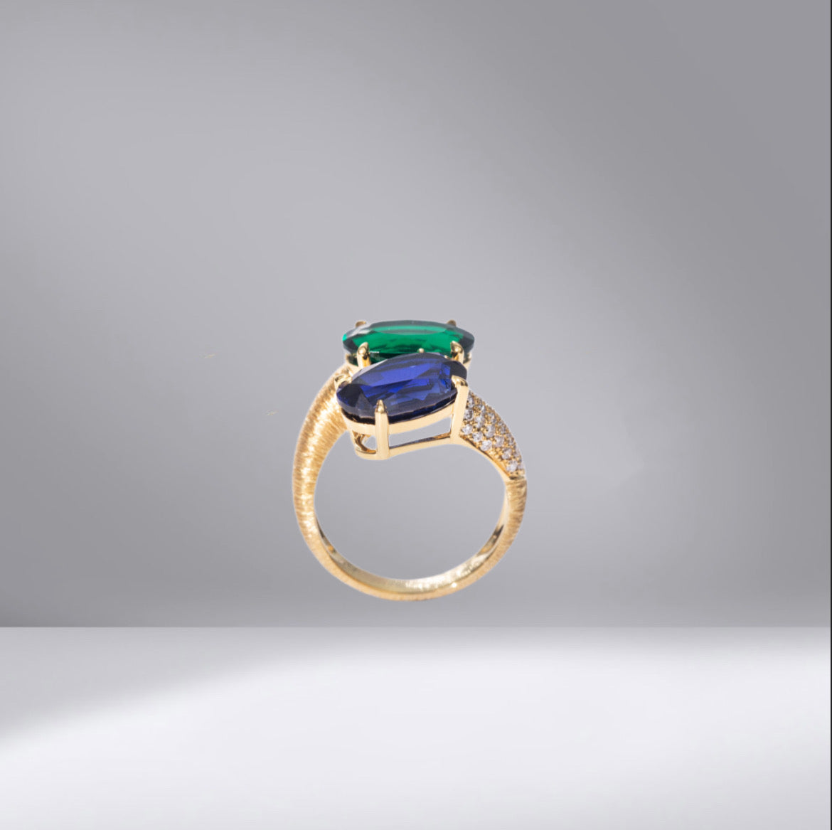 Emerald & Sapphire Twist Ring